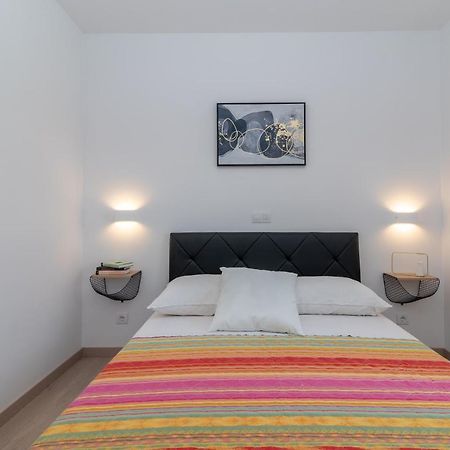 Apartman Lotos Lejlighed Trogir Eksteriør billede