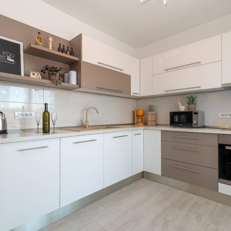 Apartman Lotos Lejlighed Trogir Eksteriør billede