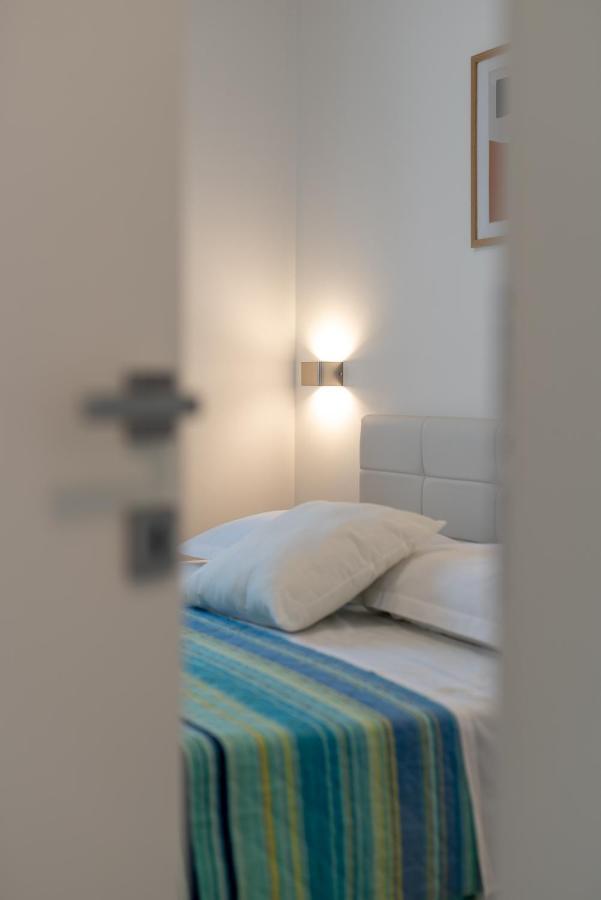 Apartman Lotos Lejlighed Trogir Eksteriør billede