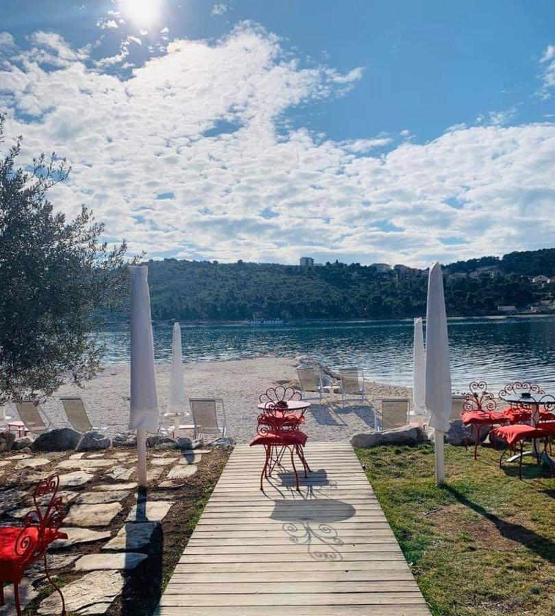Apartman Lotos Lejlighed Trogir Eksteriør billede